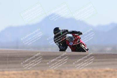 media/Nov-06-2023-Moto Forza (Mon) [[ce023d0744]]/2-Advanced Group/Session 4 (Turn 9)/